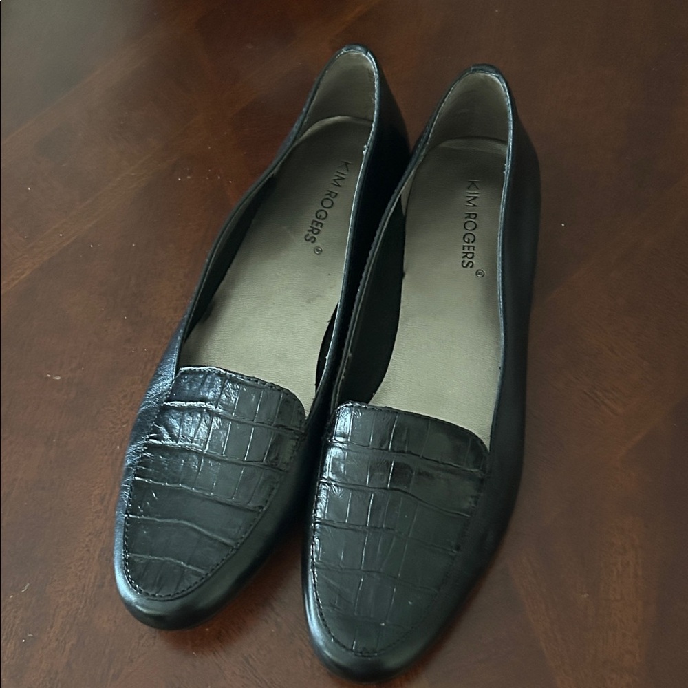 Kim Rogers Laurie Black Croc-Embossed Flats